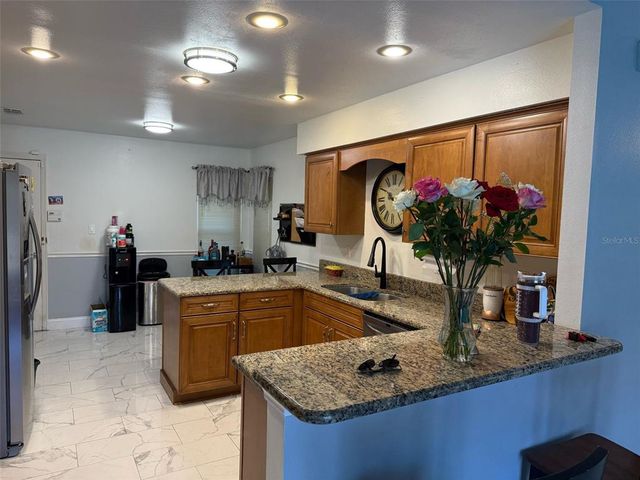 520 OAK CREEK DRIVE, Brandon, FL 33511
