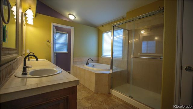 1463 Harvard Street, Longmont, CO 80503