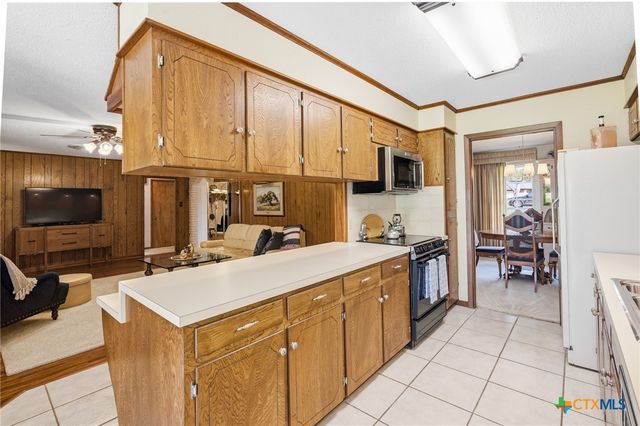 501 Dundee Street, Victoria, TX 77904