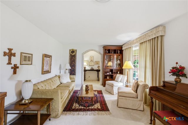 501 Dundee Street, Victoria, TX 77904