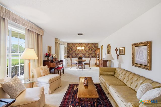 501 Dundee Street, Victoria, TX 77904