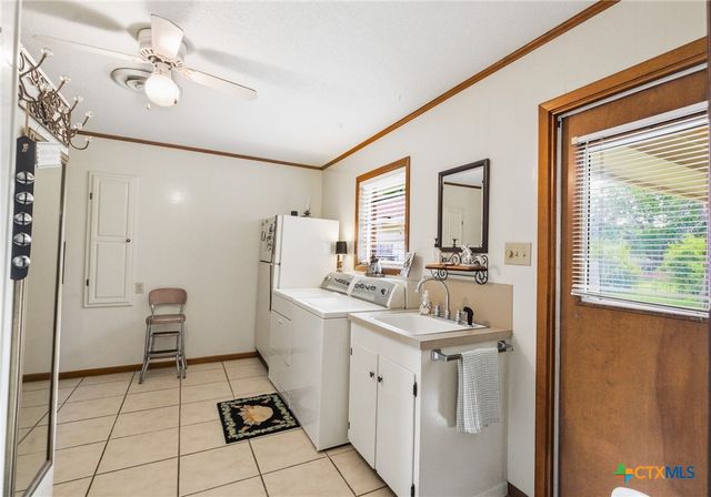 501 Dundee Street, Victoria, TX 77904