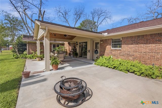 501 Dundee Street, Victoria, TX 77904