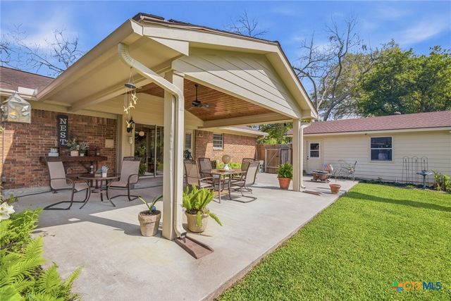 501 Dundee Street, Victoria, TX 77904