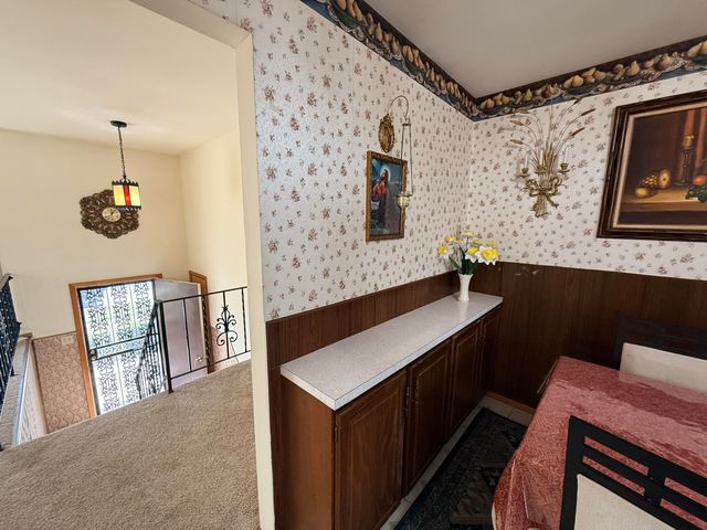 1810 W 95th Court, Crown Point, IN 46307