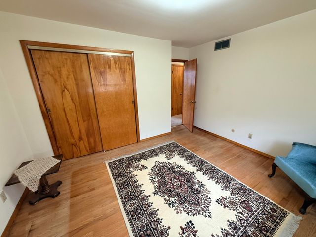 1810 W 95th Court, Crown Point, IN 46307