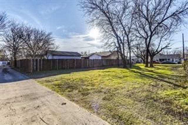 4036 Pringle Drive, Dallas, TX 75212