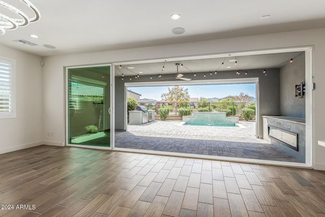 11342 N JEROME Street, Surprise, AZ 85388