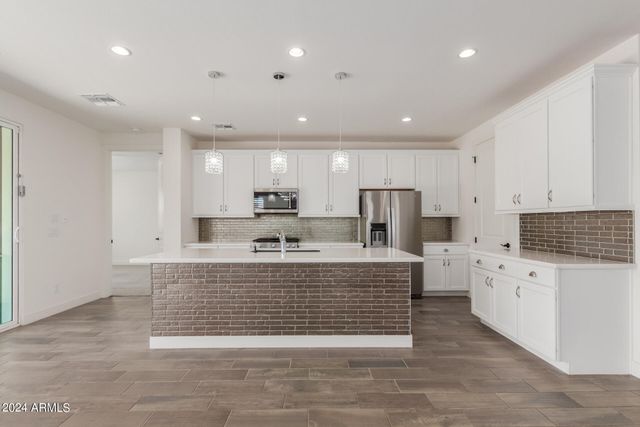 11342 N JEROME Street, Surprise, AZ 85388