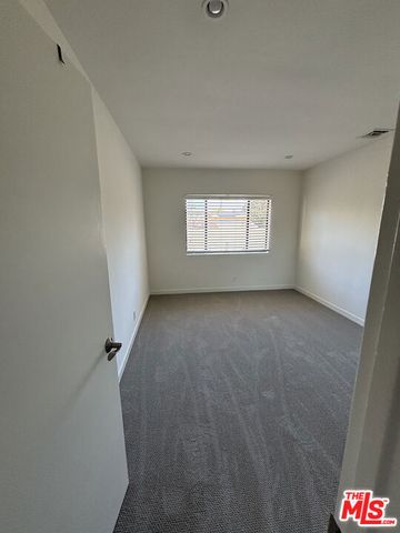 14311 Magnolia Boulevard, Los Angeles, CA 91423