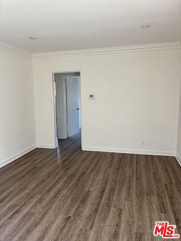 14311 Magnolia Boulevard, Los Angeles, CA 91423