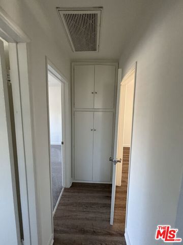 14311 Magnolia Boulevard, Los Angeles, CA 91423