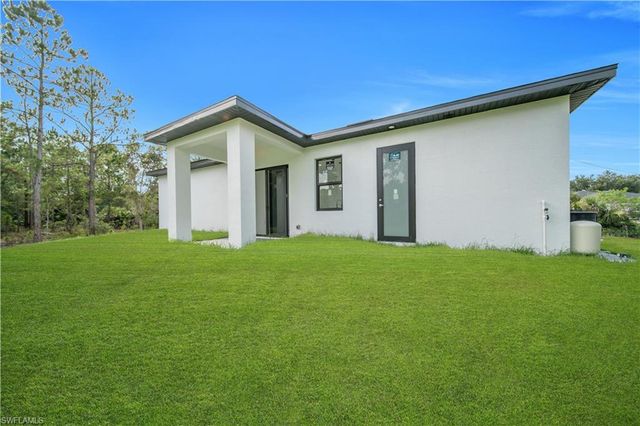 3303 53rd ST W, Lehigh Acres, FL 33971