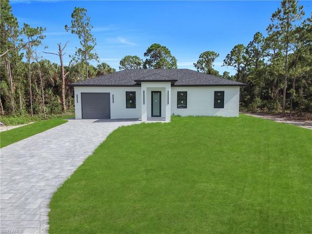 3303 53rd ST W, Lehigh Acres, FL 33971