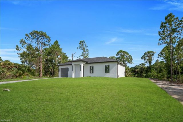 3303 53rd ST W, Lehigh Acres, FL 33971