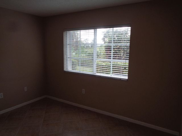 3627 NW Adriatic Lane 106, Jensen Beach, FL 34957