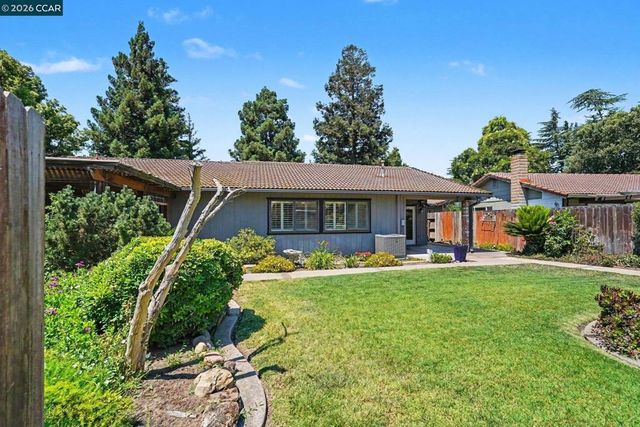 2356 Golden Bear Circle, Stockton, CA 95209