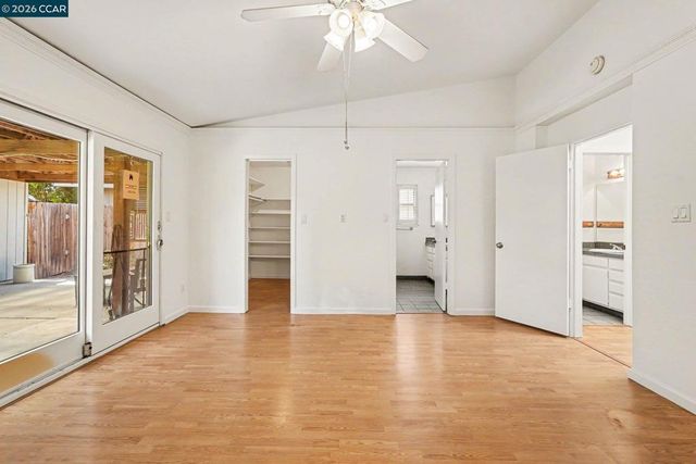2356 Golden Bear Circle, Stockton, CA 95209