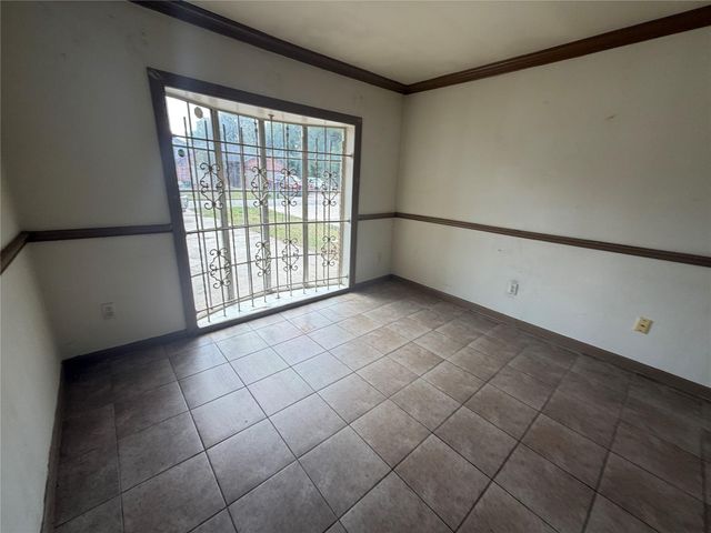 5201 Jezebel Street, Houston, TX 77033