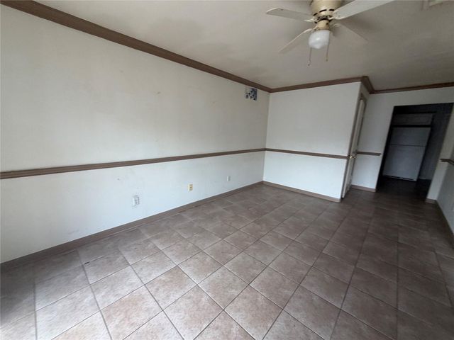 5201 Jezebel Street, Houston, TX 77033