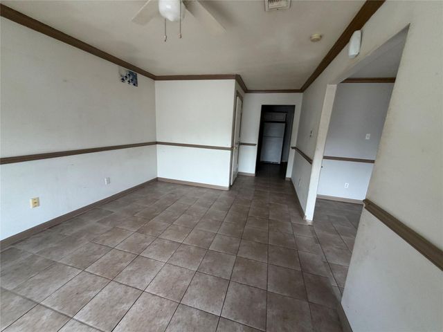 5201 Jezebel Street, Houston, TX 77033