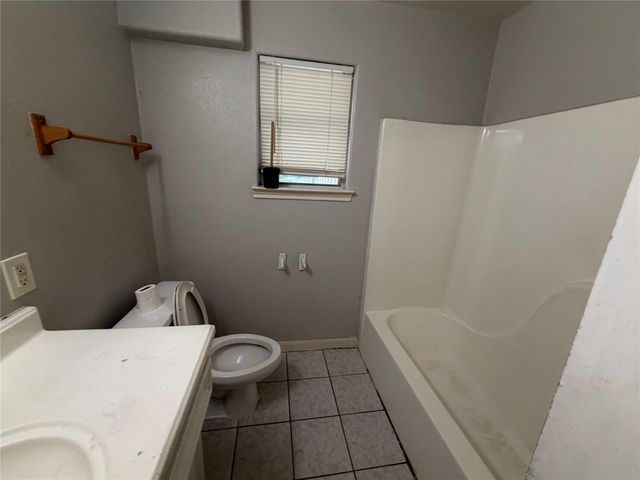 5201 Jezebel Street, Houston, TX 77033