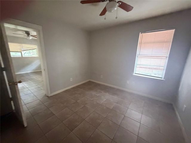 5201 Jezebel Street, Houston, TX 77033