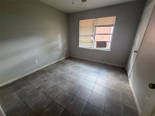 5201 Jezebel Street, Houston, TX 77033