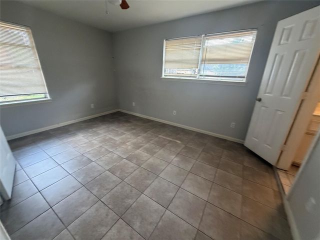 5201 Jezebel Street, Houston, TX 77033