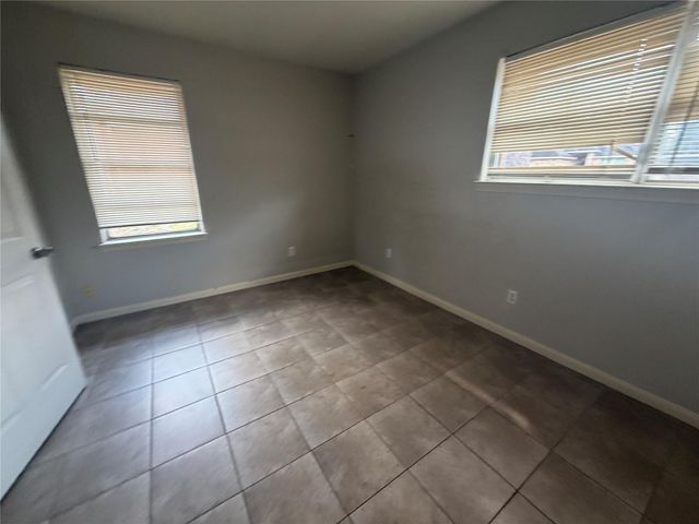 5201 Jezebel Street, Houston, TX 77033