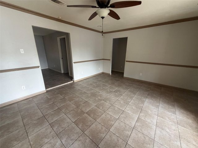 5201 Jezebel Street, Houston, TX 77033