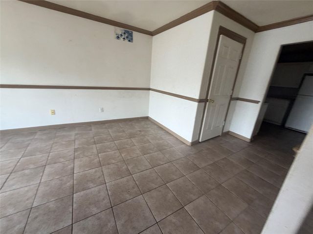 5201 Jezebel Street, Houston, TX 77033