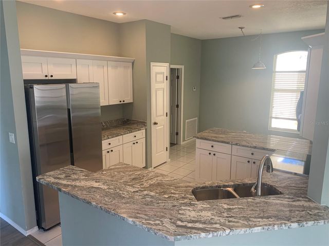 210 41ST STREET NE, Bradenton, FL 34208