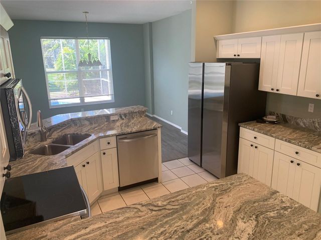 210 41ST STREET NE, Bradenton, FL 34208