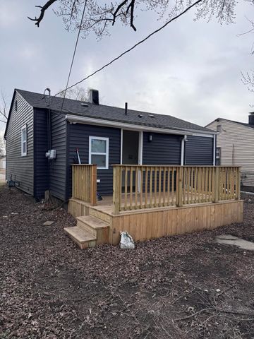 4514 E 10th Avenue, Gary, IN 46403