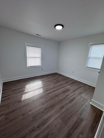 4514 E 10th Avenue, Gary, IN 46403