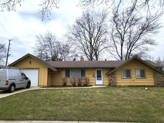 1408 Fairlane Drive, Schaumburg, IL 60193