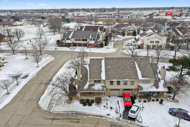 9301 WATERFORD Lane, Orland Park, IL 60462