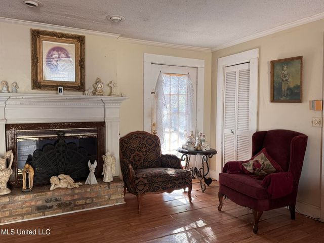 2930 Dantzler Street, Moss Point, MS 39552