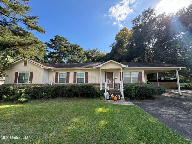 2930 Dantzler Street, Moss Point, MS 39552