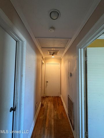 2930 Dantzler Street, Moss Point, MS 39552