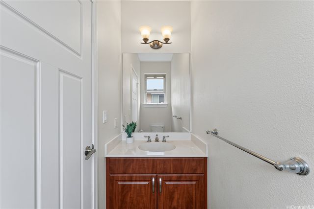 92-1997 Kulihi Street, Kapolei, HI 96707