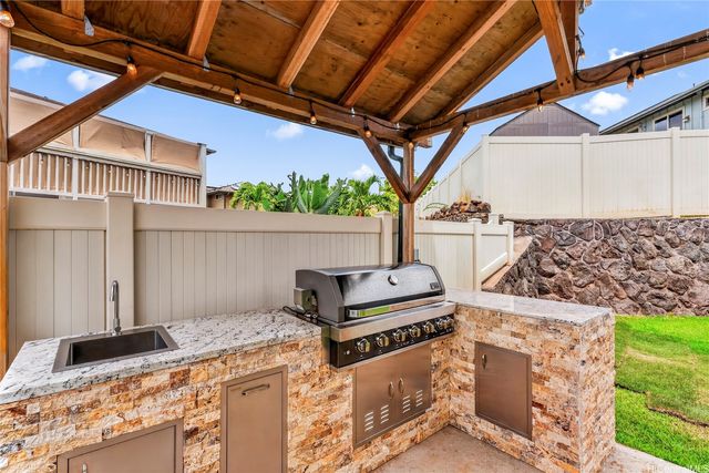 92-1997 Kulihi Street, Kapolei, HI 96707
