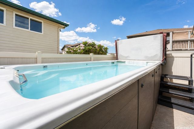 92-1997 Kulihi Street, Kapolei, HI 96707