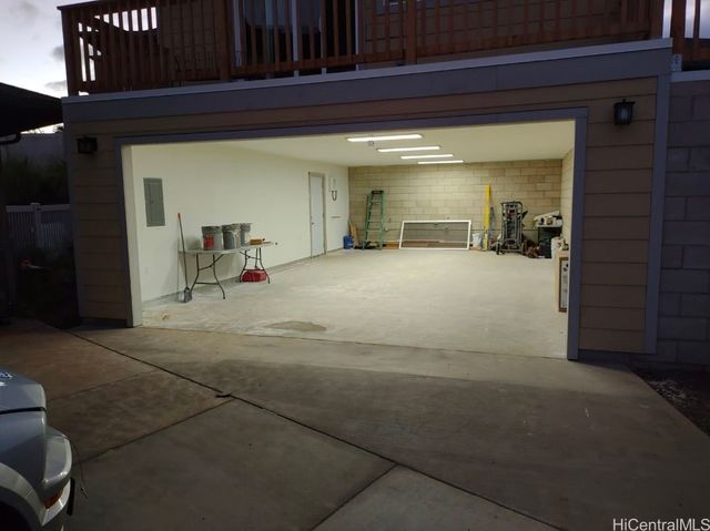 92-1997 Kulihi Street, Kapolei, HI 96707