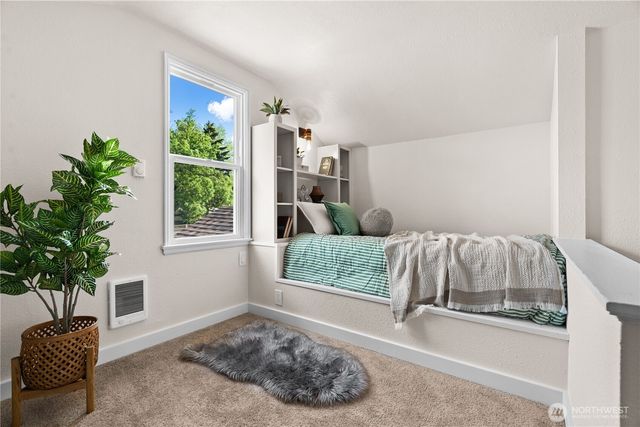 17046 34th Avenue S, Seatac, WA 98188