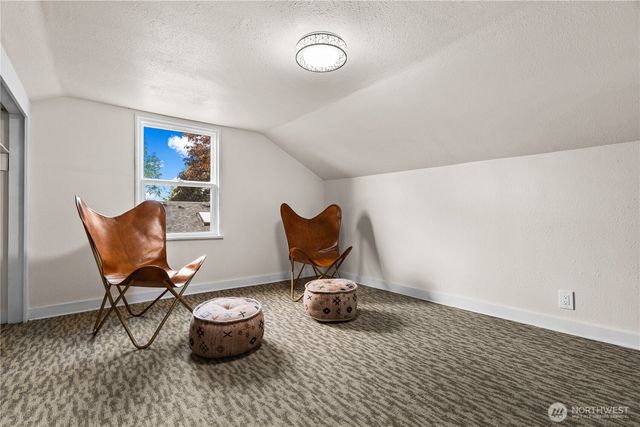 17046 34th Avenue S, Seatac, WA 98188