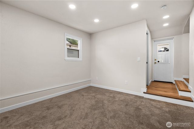 17046 34th Avenue S, Seatac, WA 98188