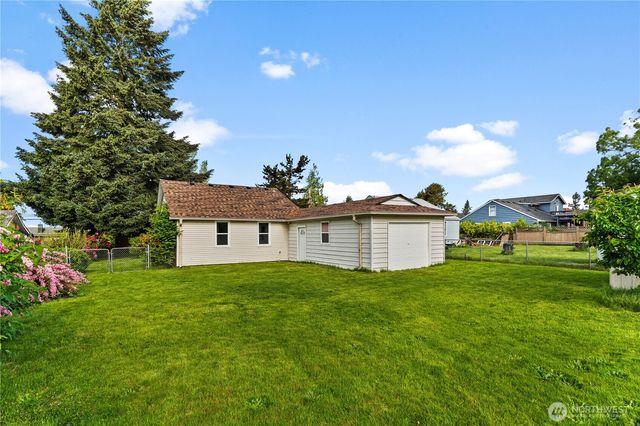 17046 34th Avenue S, Seatac, WA 98188
