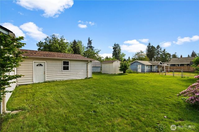 17046 34th Avenue S, Seatac, WA 98188